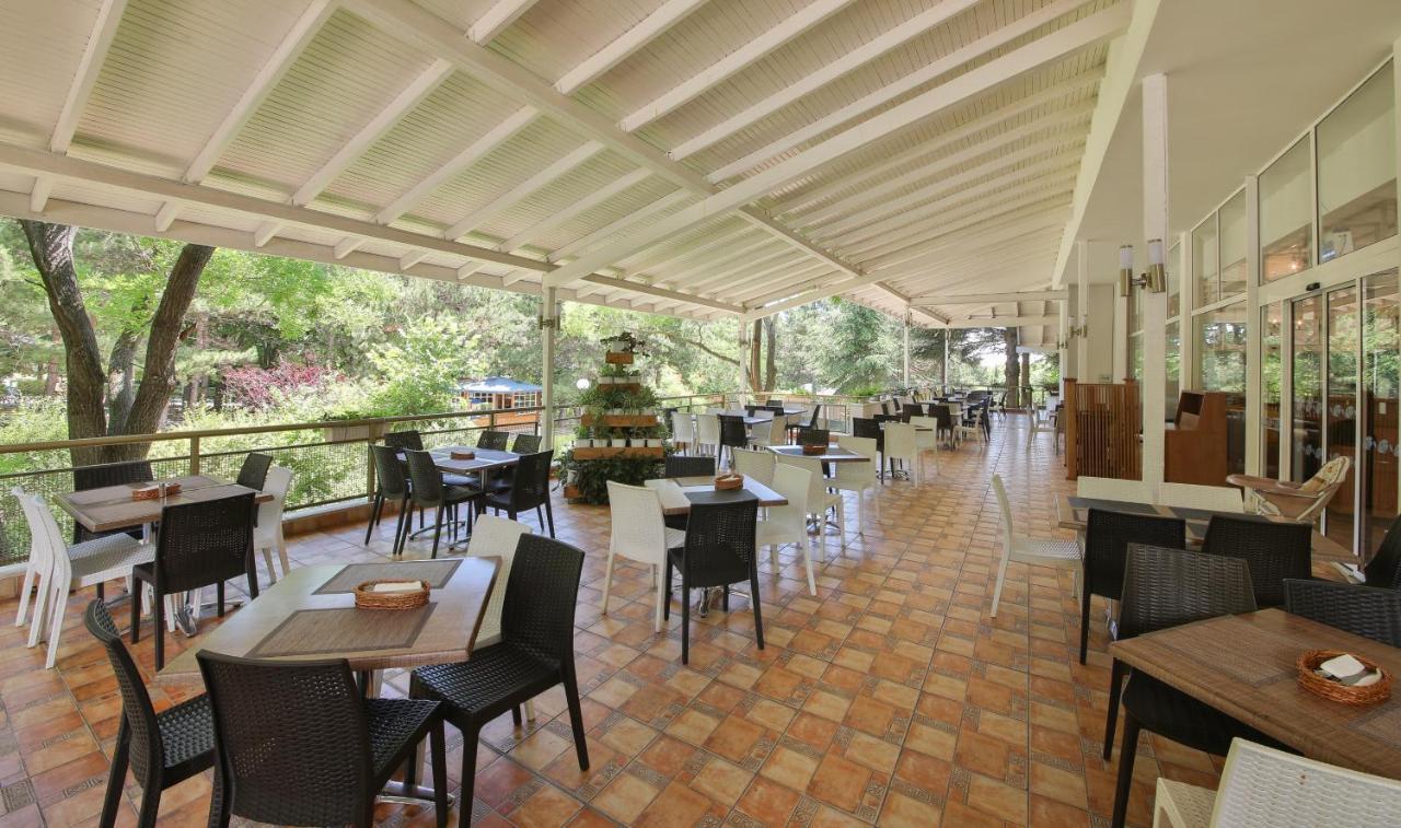 Vita Park Hotel & Aqua Park Αλμπένα Εξωτερικό φωτογραφία